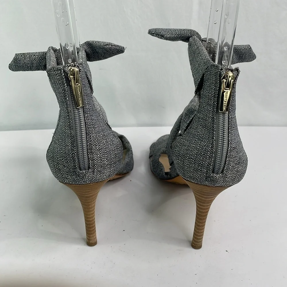 Vince Camuto Chania fabric, Wood heel ankle bow zip back heels